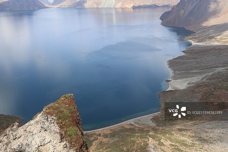 吉林-长白山南景区之变化多端的天池图片素材