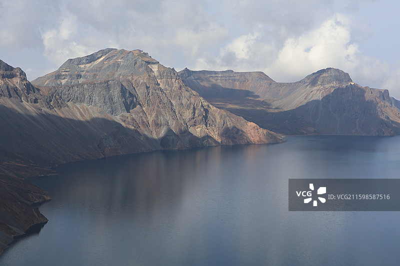 吉林-长白山南景区之变化多端的天池图片素材