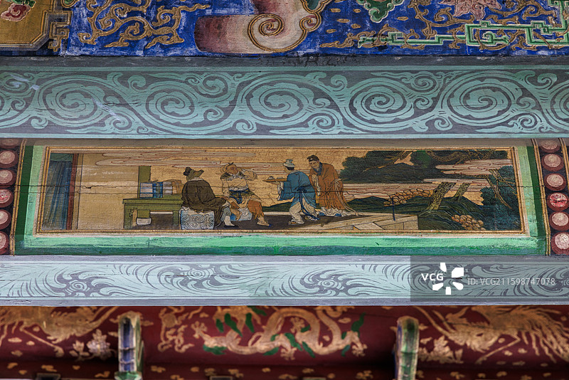 蒙古国乌兰巴托市兴仁寺檐下彩绘图片素材