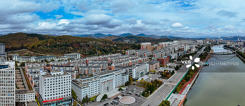 白山市 浑江区 北山公园 北安大街 浑江图片素材