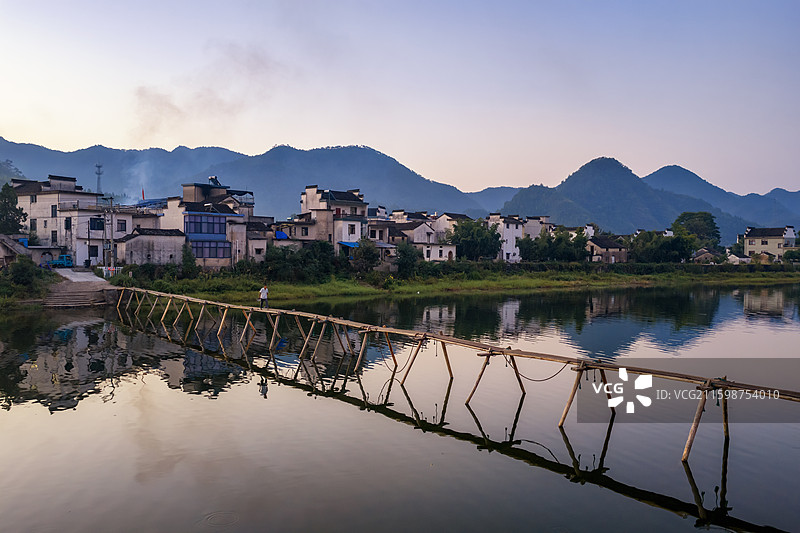 安徽宣城龙川村清晨日出风景航拍图片素材