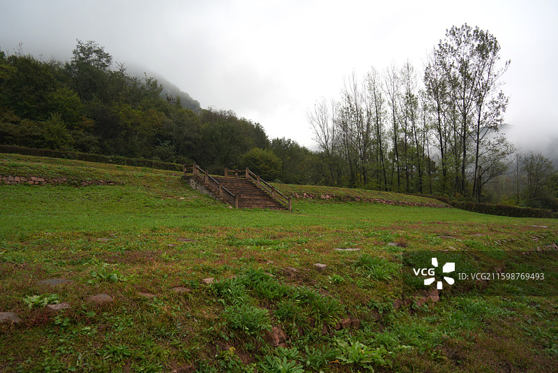 吉林省临江市丸都山城宫殿遗址图片素材