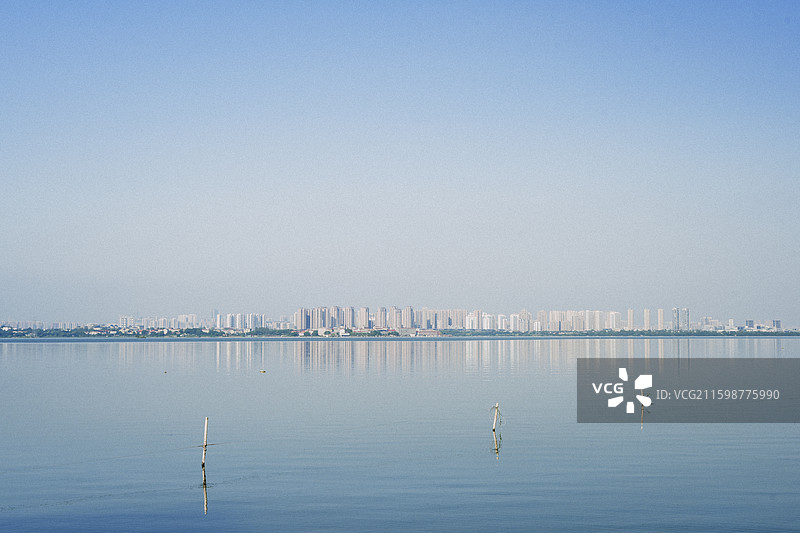 汤逊湖村露营地的咖啡店图片素材