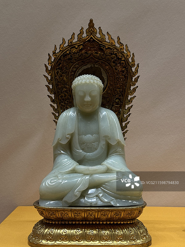 新疆维吾尔自治区博物馆玉佛图片素材