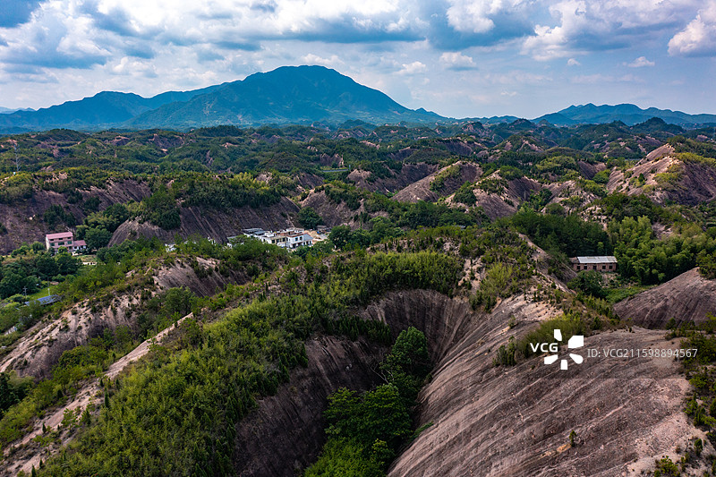 航拍湖南岳阳平江县石牛寨丹霞地貌图片素材