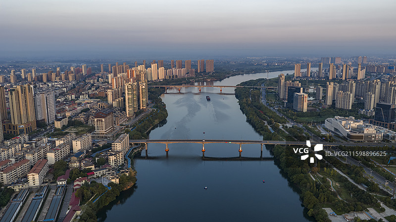江西鹰潭市航拍图片素材