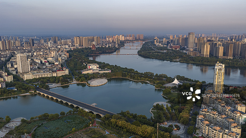 江西鹰潭市航拍图片素材