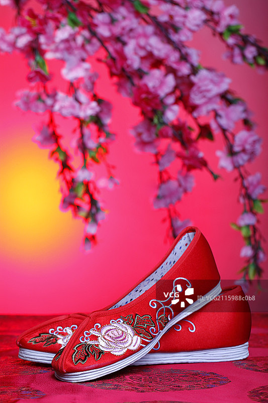 绣花鞋图片素材