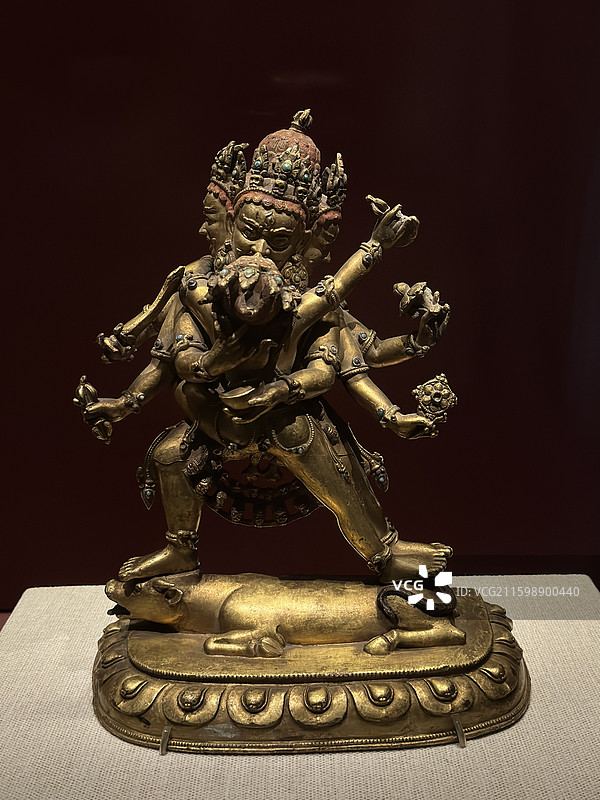 胜乐金刚像，14-17世纪，敦煌研究院展览的文物图片素材