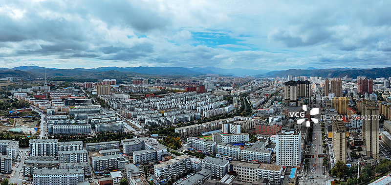 白山市 浑江区 北山公园 北安大街 浑江图片素材