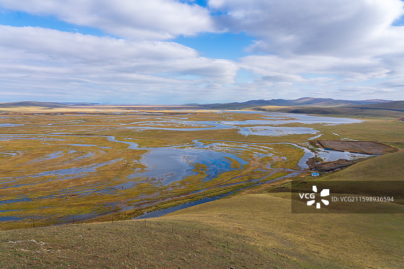 内蒙古呼伦贝尔彩带河秋景风光图片素材