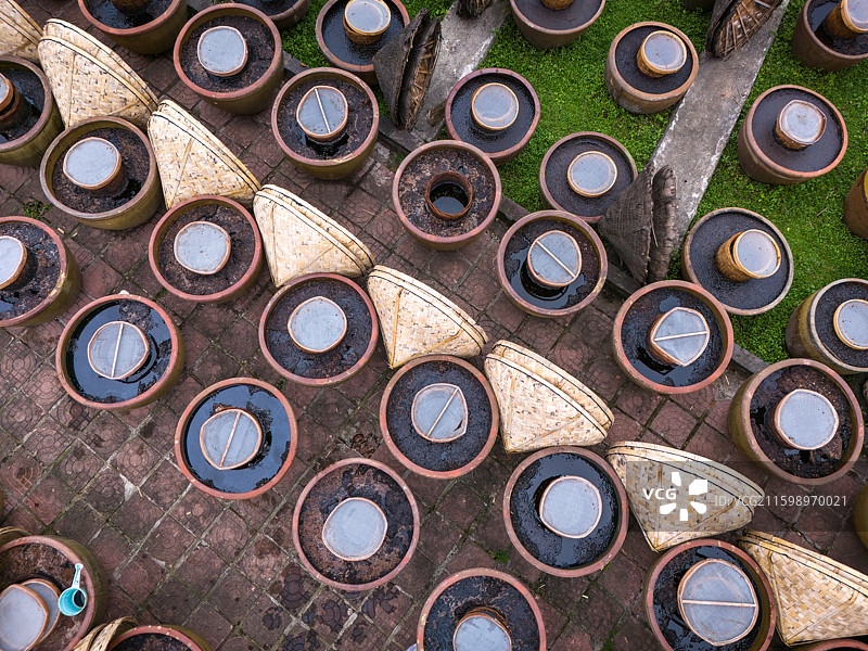 泸州市合江先市酱油作坊露天晾晒场图片素材