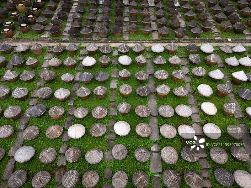 泸州市合江先市酱油作坊露天晾晒场图片素材