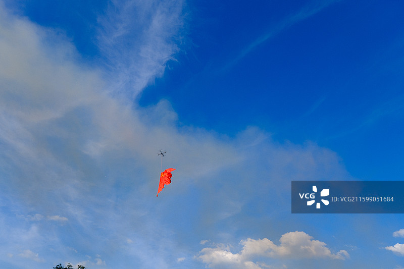 2025年10月5日，国庆期间，贵州遵义播州区乌江寨国际旅游度假区上演烟花秀，乌江寨的烟花秀图片素材