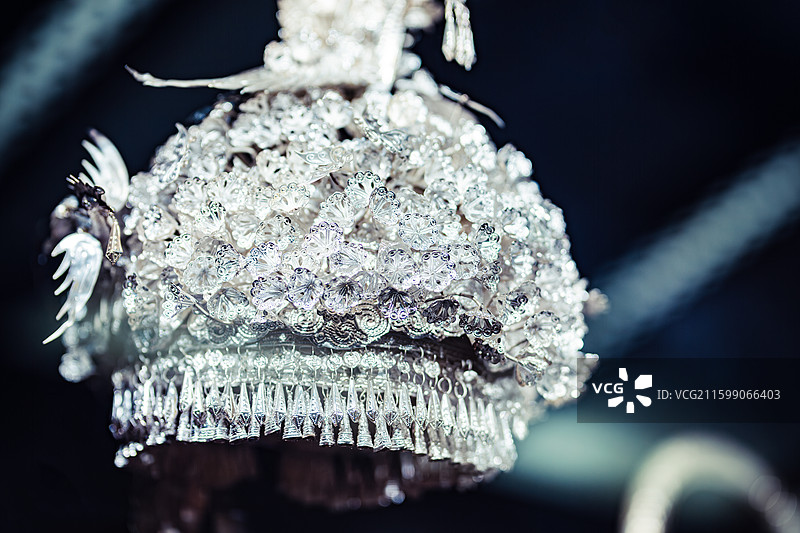 湖南张家界少数民族银饰图片素材