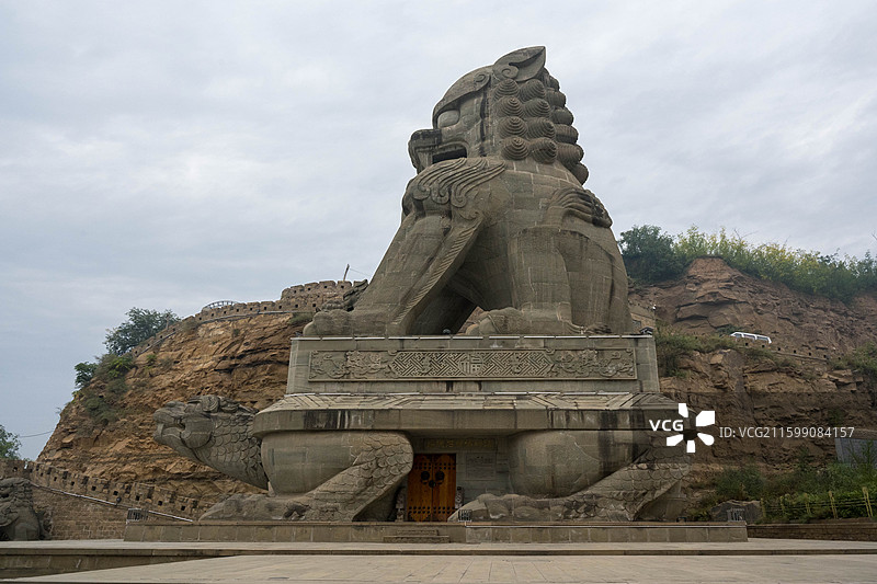 绥德石雕之世界最大石狮子图片素材
