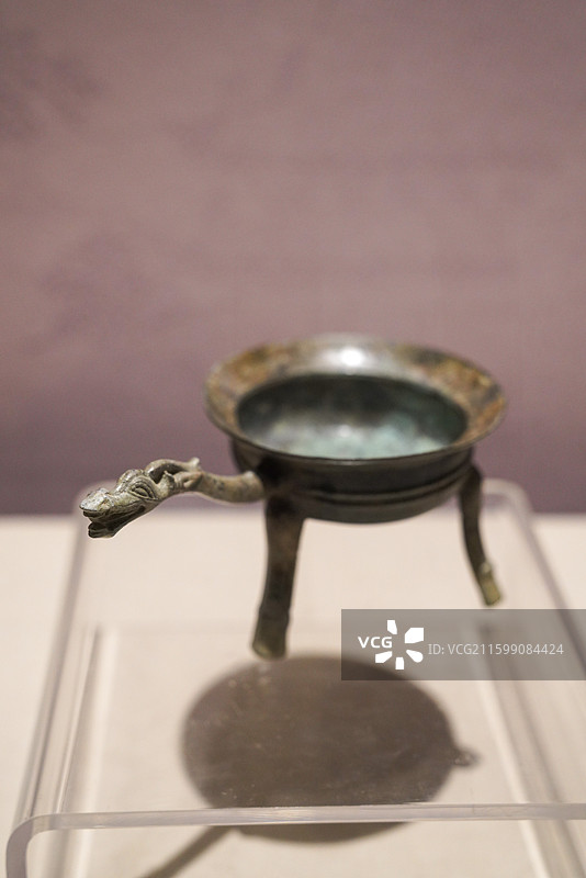 上海 青浦区 青浦博物馆 孙吴 镳斗图片素材