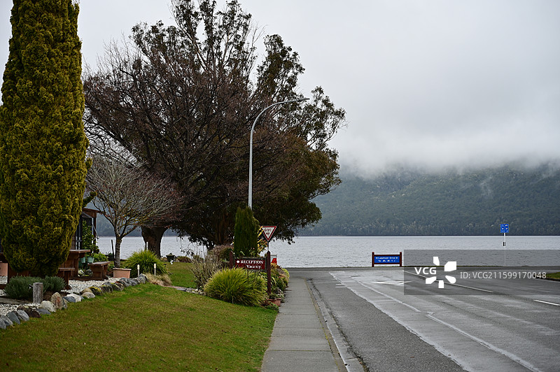 新西兰蒂阿瑙湖 蓝调 大雪Te Anau（NZ)图片素材