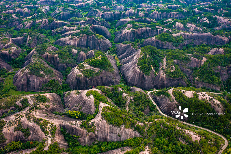 航拍湖南岳阳平江县石牛寨丹霞地貌图片素材