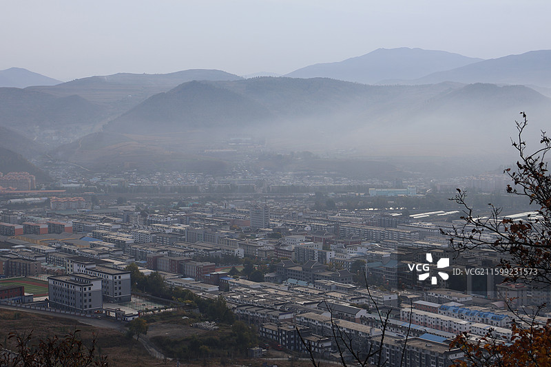 吉林-长白县塔山公园远眺图片素材