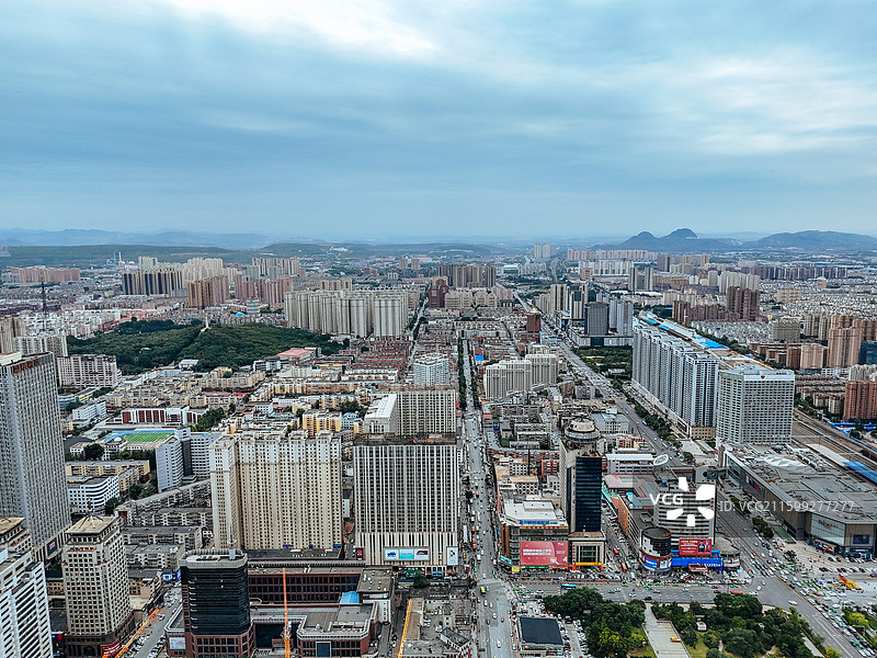 鞍山市 铁东区 胜利广场 玉佛山 人民公园 航拍 地标图片素材