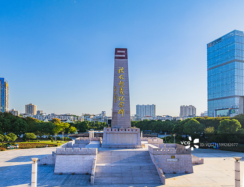 航拍江西萍乡秋收起义广场城市全景图片素材