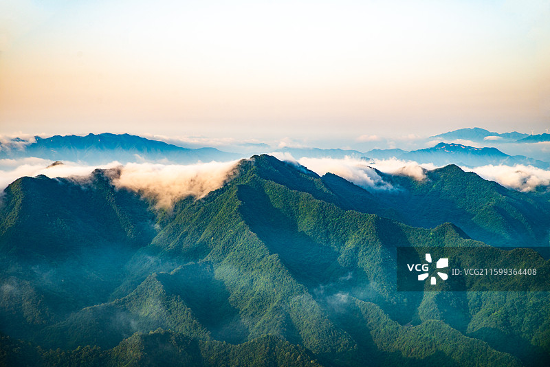 航拍湖南益阳桃江县松木塘风力发电场图片素材