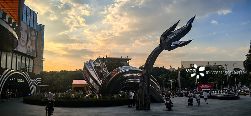 神龙摆尾图片素材