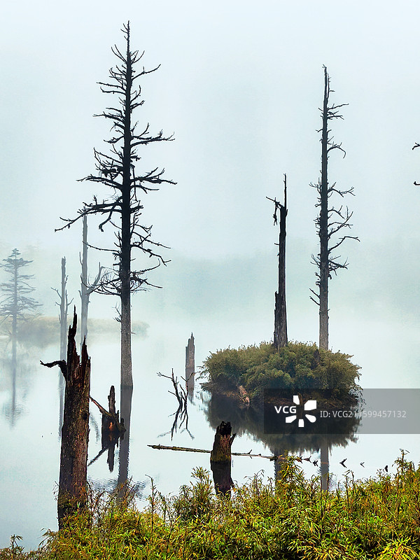 瓦屋山鸳鸯池风景图片素材