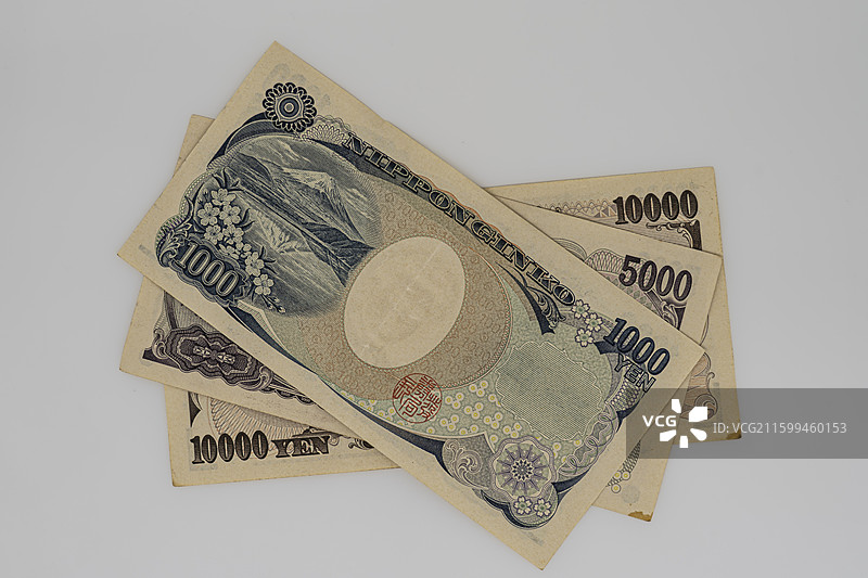 三张大额日元纸币-一万日元五千日元一千日元图片素材