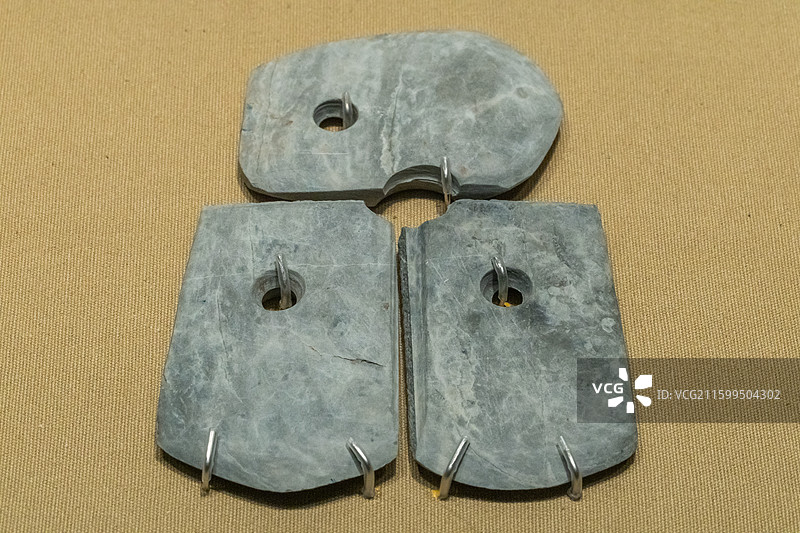 湖北省博物馆油子岭文化时期宜城顾家坡21号墓出土图片素材