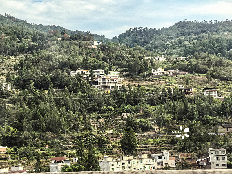 中国四川古蔺县境内筑蓉高速沿途风光，中央红军入川第一县古蔺县地貌乡村田园风光图片素材