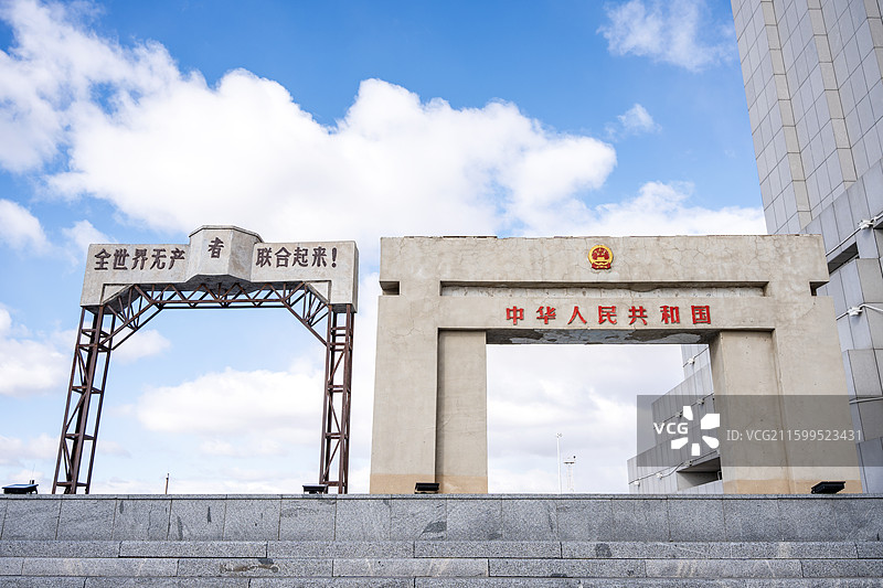 满洲里中俄边境旅游区国门景区历代国门图片素材