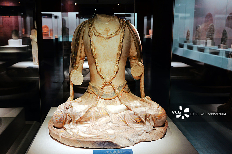 邺城考古博物馆藏北齐石雕菩萨坐像图片素材