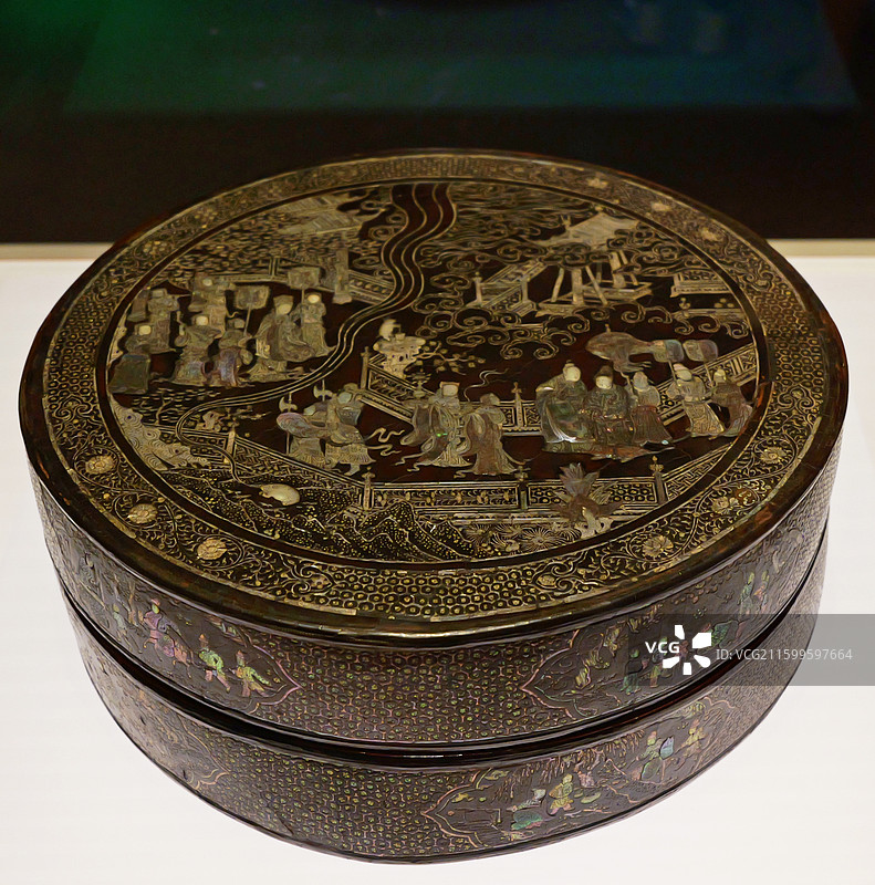 元  黑漆螺钿广寒宫图圆盒 东京国立博物馆藏图片素材