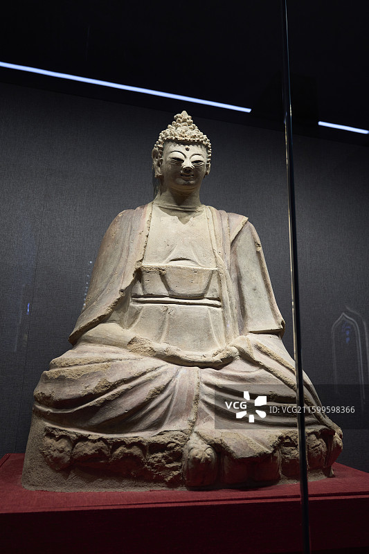 天梯山石窟坐佛图片素材