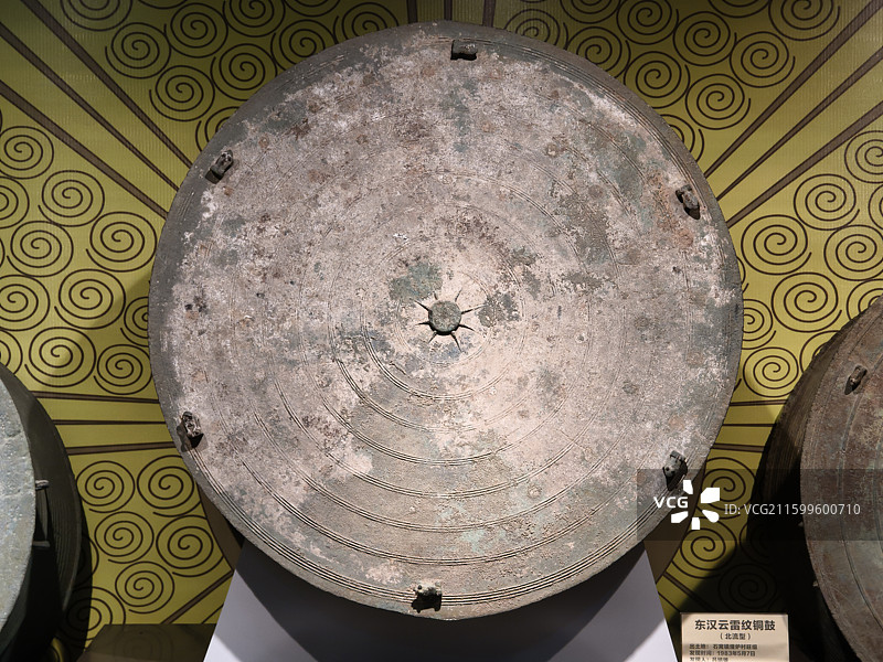 广西玉林北流市博物馆壮族文化青铜鼓图片素材