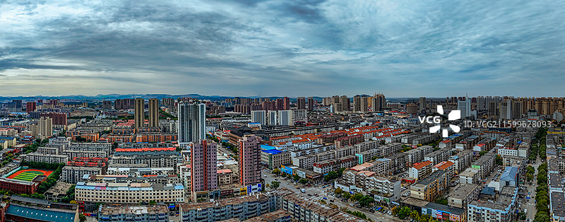 辽阳市 文圣区 太子河 河东广场 白塔公园 航拍 地标图片素材