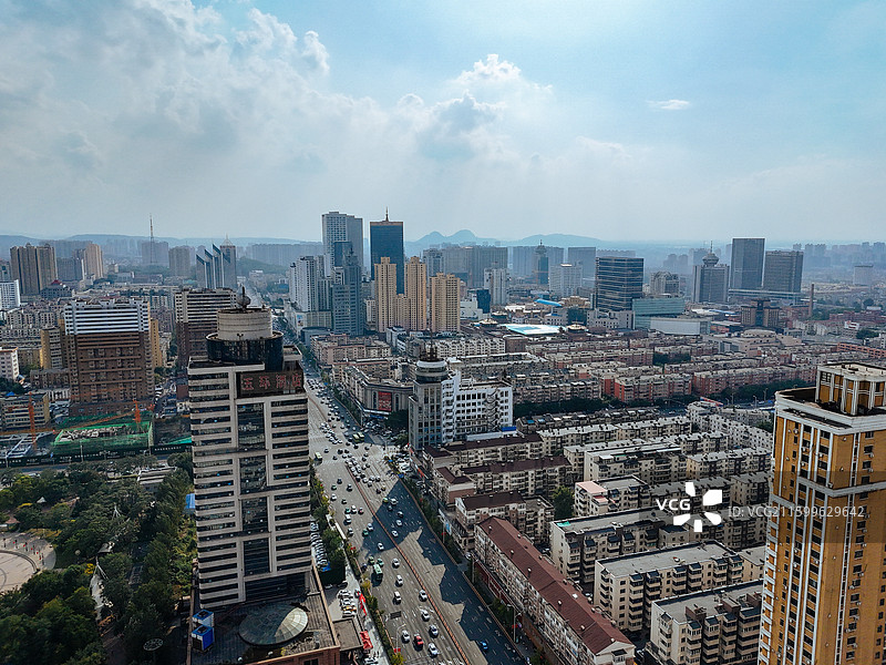 鞍山市 铁东区 胜利广场 玉佛山 人民公园 航拍图片素材