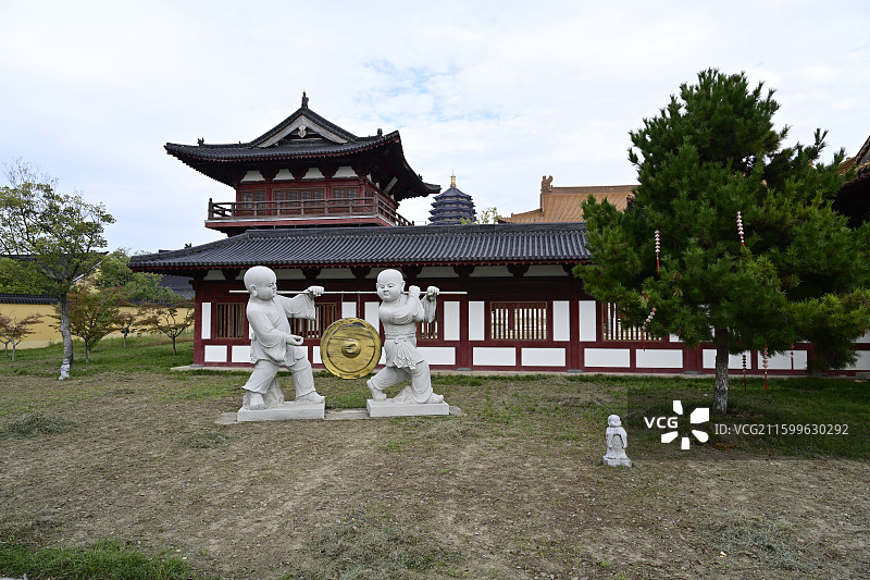 泰州市泰兴·凤栖湖风景区·古寿胜寺图片素材