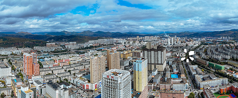 白山市 浑江区 北山公园 北安大街 浑江图片素材