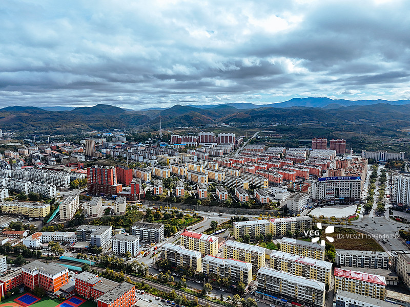 白山市 浑江区 北山公园 北安大街 浑江图片素材