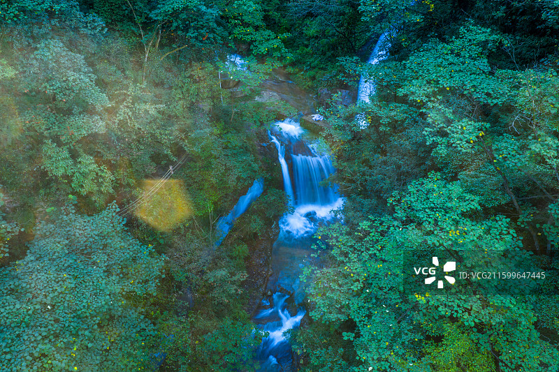 云南省昭通市大关县黄连河瀑布公园风光图片素材