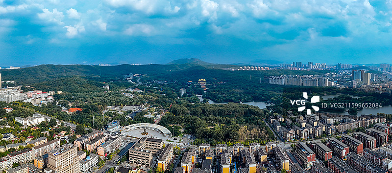 鞍山市 铁东区 胜利广场 玉佛山 人民公园 航拍图片素材