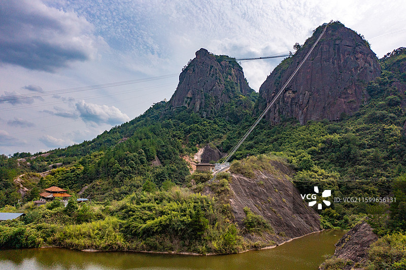 航拍湖南岳阳平江县石牛寨丹霞地貌图片素材