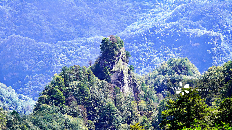 湖北省十堰市，武当山风景区风光图片素材
