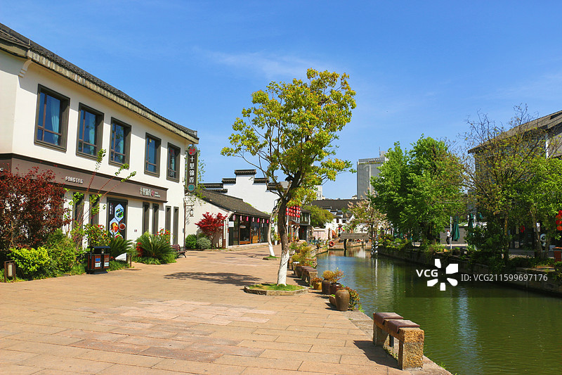 柯桥古镇位于浙江绍兴，是浙东古运河沿线的千年水乡重镇，为浙江省首批历史文化街区之一图片素材