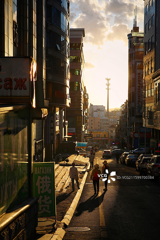 绥芬河的黄昏街景图片素材