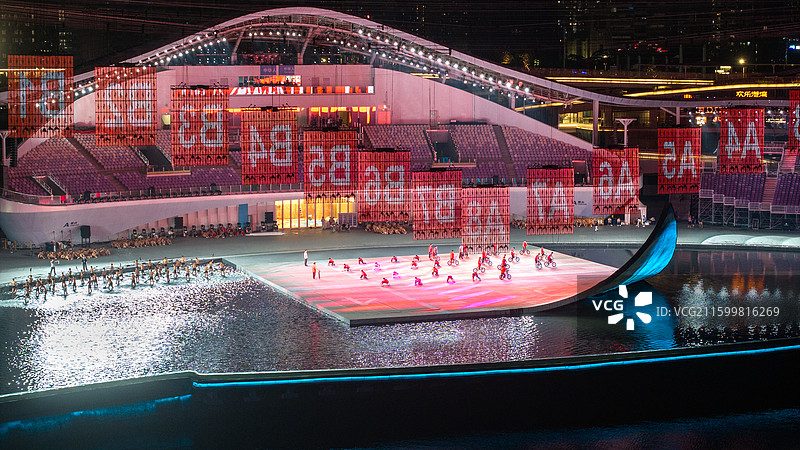 欢乐剧场舞台灯光图片素材