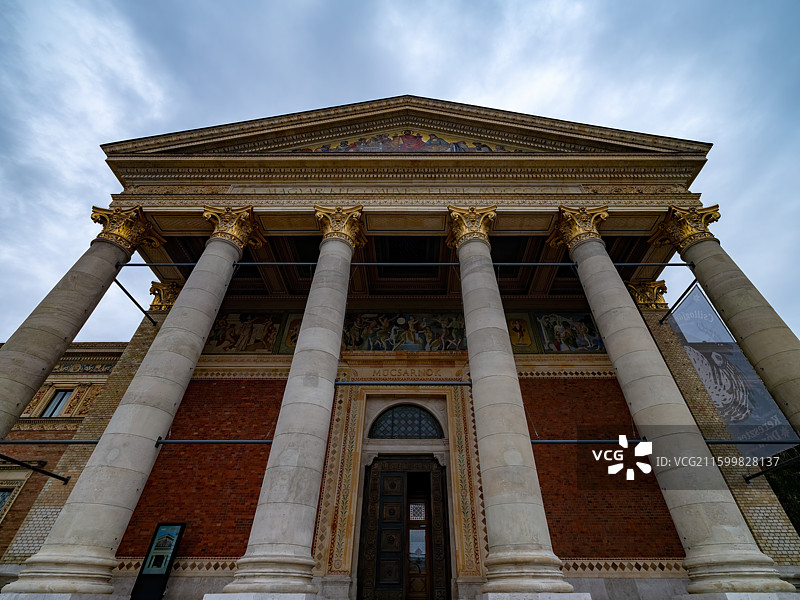 匈牙利布达佩斯艺术厅图片素材